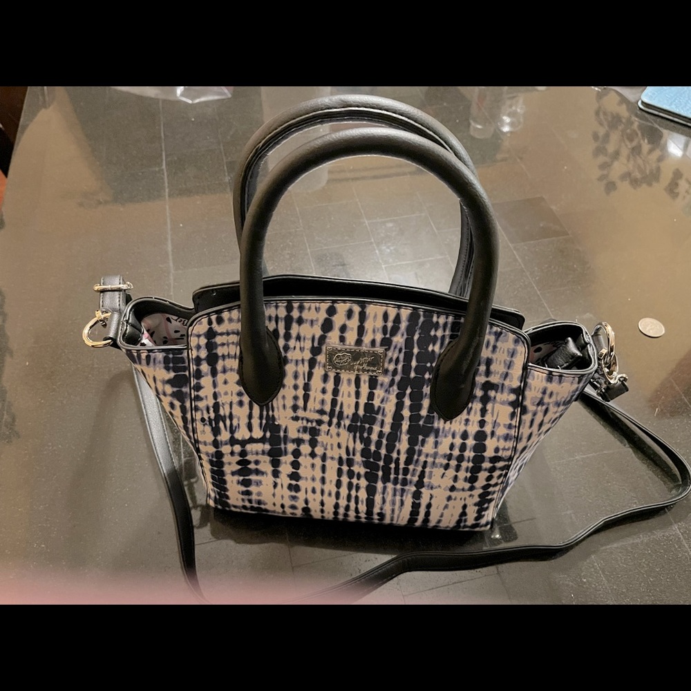 Betsey Johnson shoulder purse new without tags